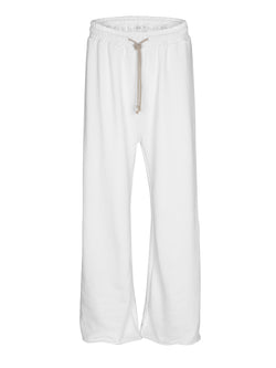 The wide lag sweatpants
