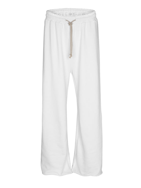 The wide lag sweatpants