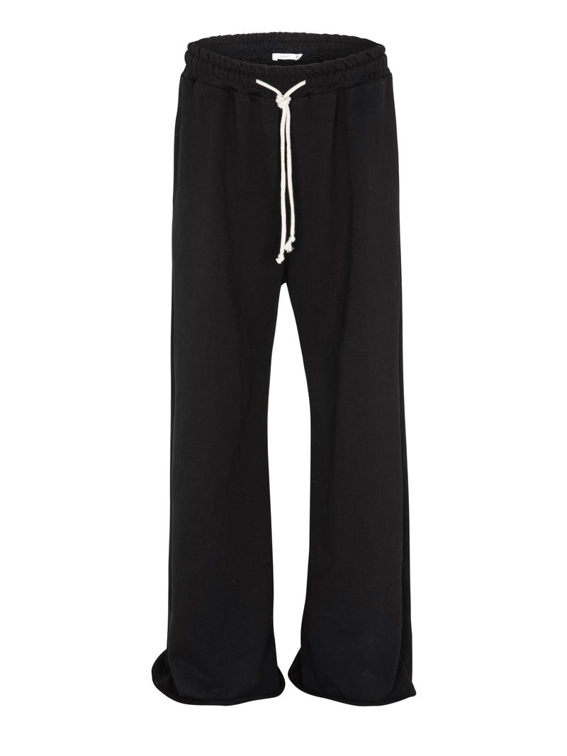 The wide lag sweatpants