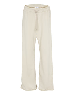 The wide lag sweatpants